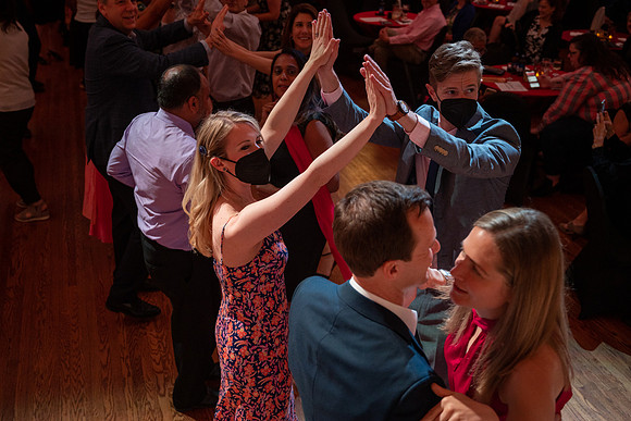 216 2022 Salsa, Samba & Salud