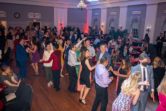 209 2022 Salsa, Samba & Salud