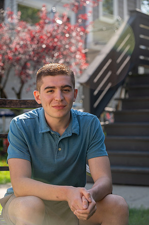 012 2025 Senior Portraits