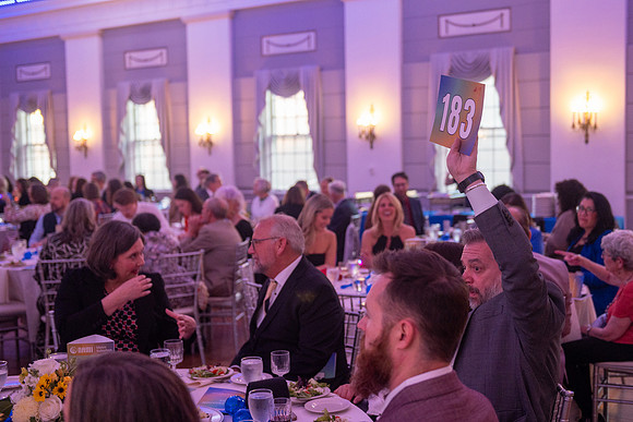 072 2025 Gala