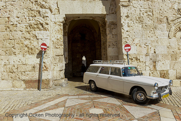 321 Zion Gate