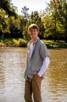 004 2025 Lucas Donat