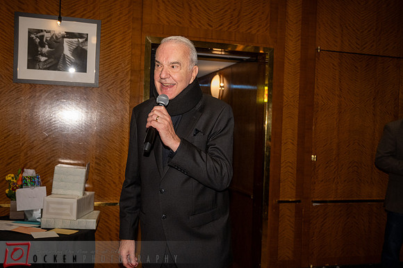 130 2025 Schulter