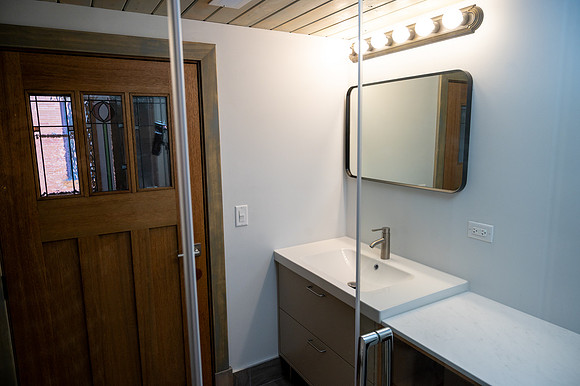 046 2025 APT 322