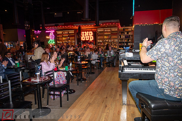 038 Piano Bar