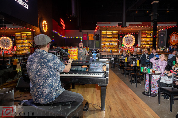 014 Piano Bar