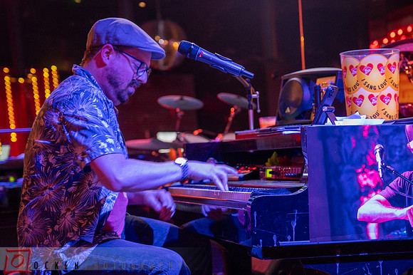 029 Piano Bar