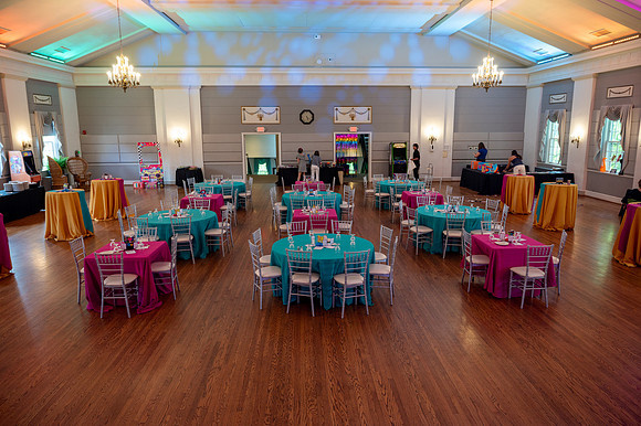 023 80s Prom