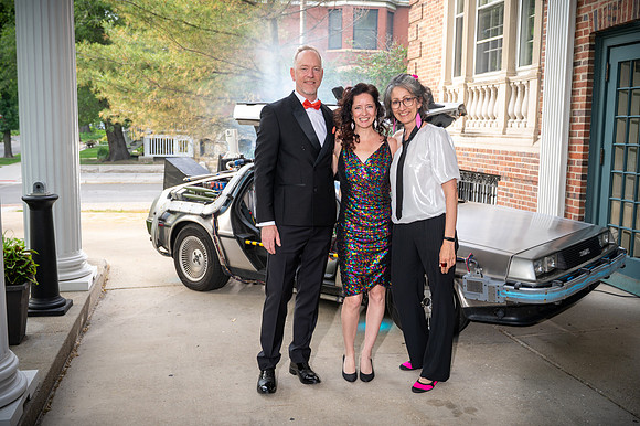 114 80s Prom