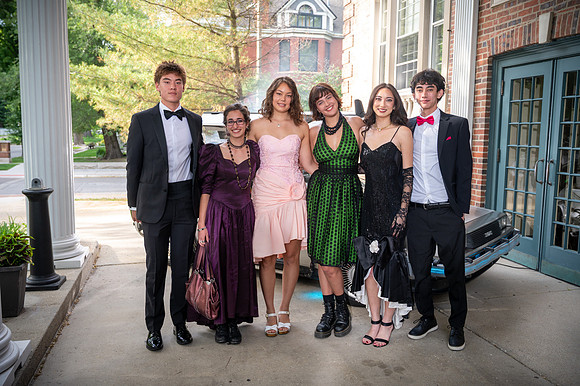 124 80s Prom