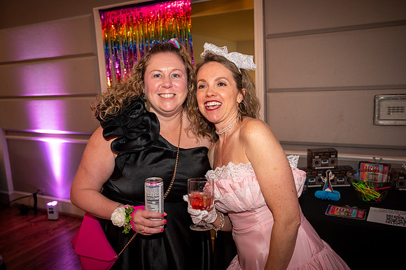 152 80s Prom