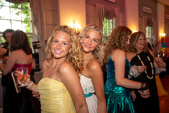199 80s Prom