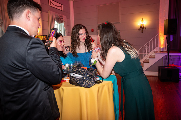 207 80s Prom