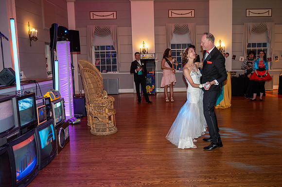 372 80s Prom
