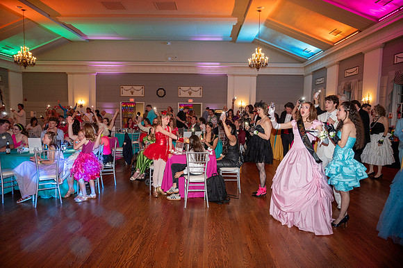 379 80s Prom
