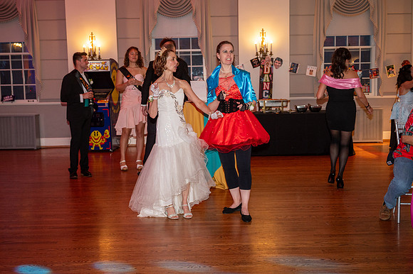 382 80s Prom