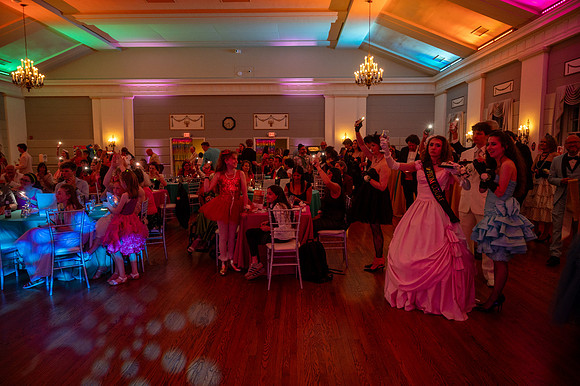 381 80s Prom