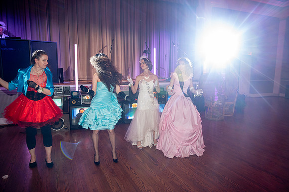 383 80s Prom