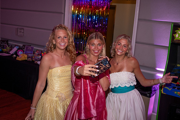414 80s Prom