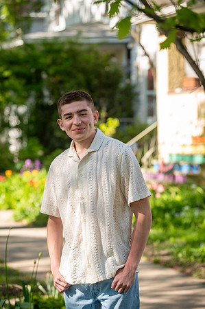 045 2025 Senior Portraits