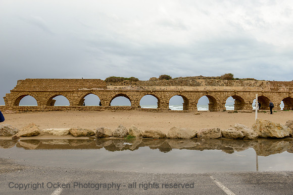 1066 Ancient Roman Aqueduct