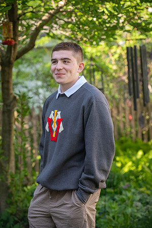 035 2025 Senior Portraits