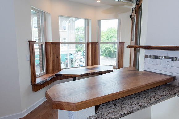 120 226 Oak Park Apartments