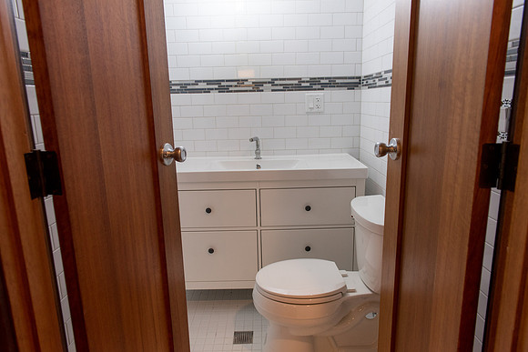 133 228 Oak Park Apartments