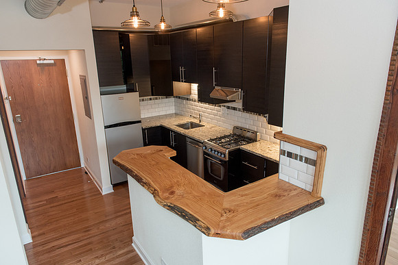 138 228 Oak Park Apartments