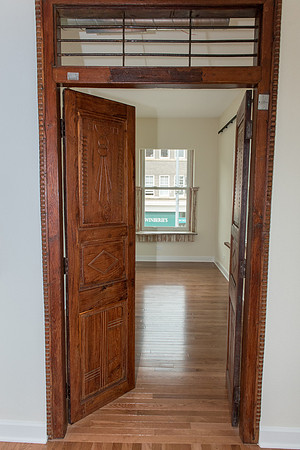 142 228 Oak Park Apartments