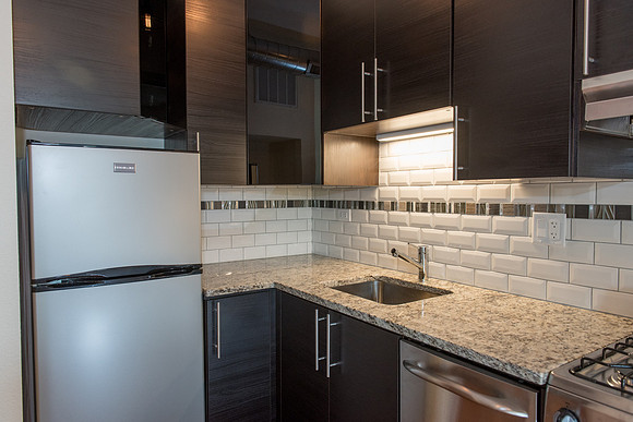 151 228 Oak Park Apartments