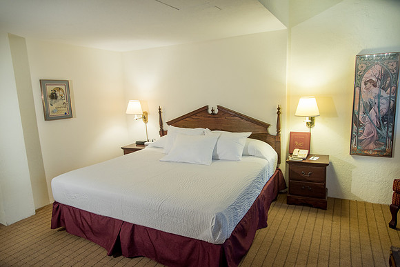 049 Real Estate Write Inn