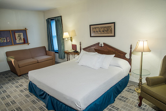 051 Real Estate Write Inn