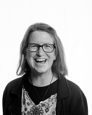 078 Amy Carlson BW