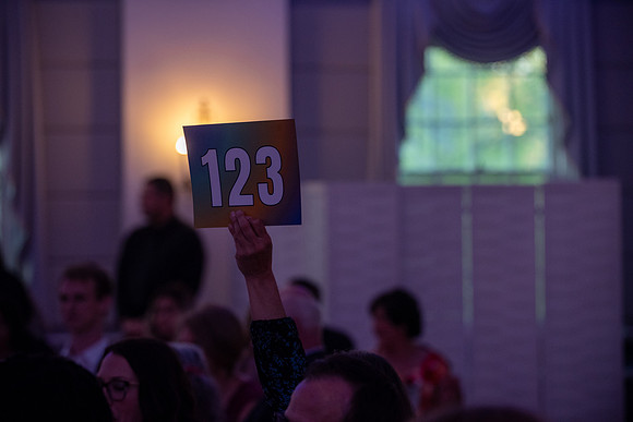 064 2025 Gala
