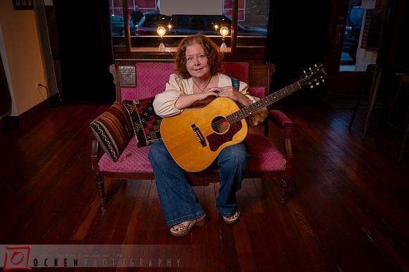 032 2024 Nikki Oneill