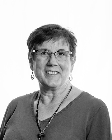 061 Linda Partyka BW