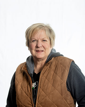 024 Carol Clupny