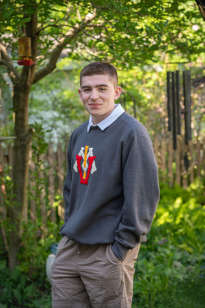 033 2025 Senior Portraits