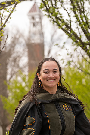 186 2025 Graduation Photos