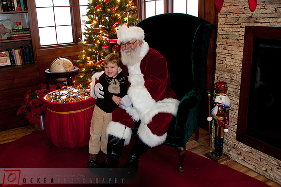010 2011 Santa Village