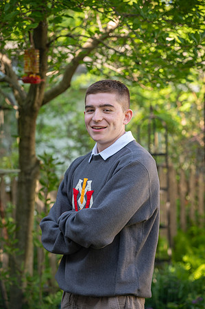 041 2025 Senior Portraits